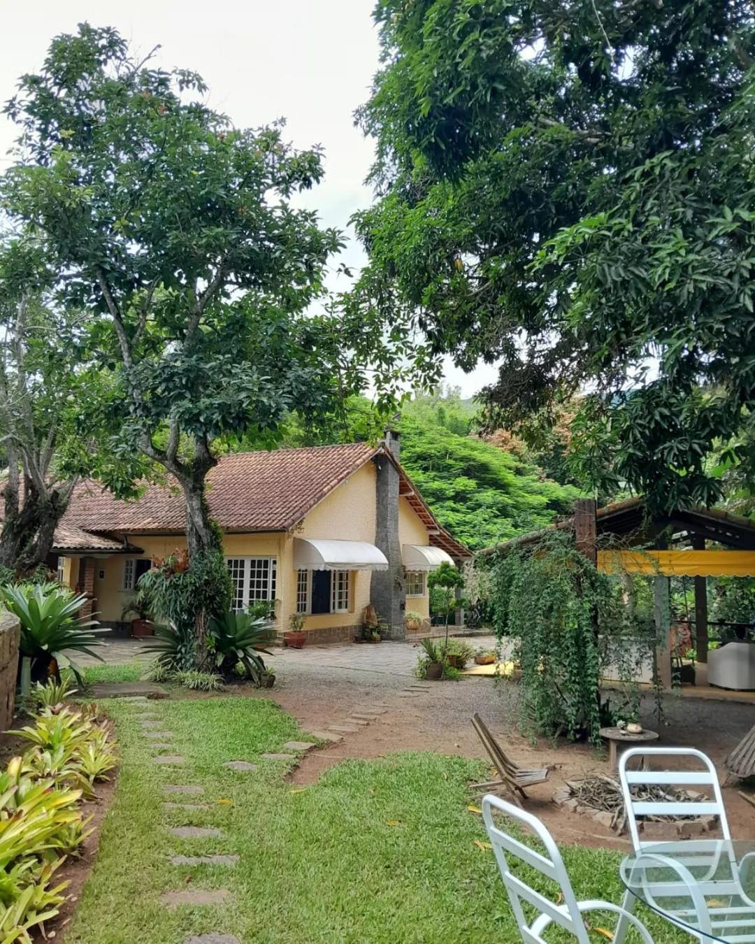 Pousada Casa Do Ipe Amarelo Miguel Pereira Buitenkant foto